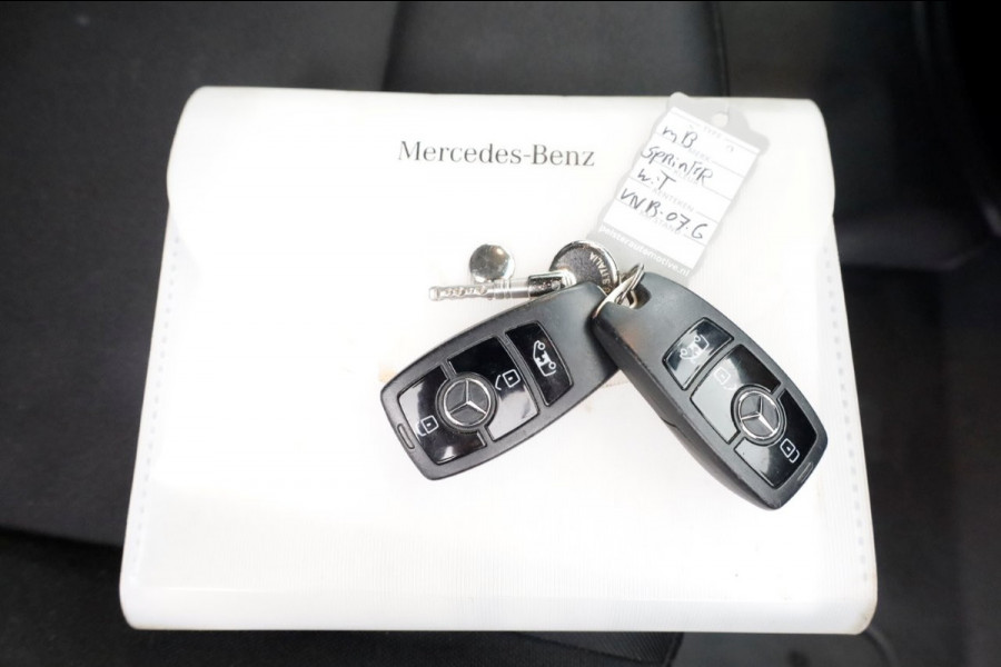 Mercedes-Benz Sprinter 314 CDI 143pk RWD L3H2 Maxi 7G Automaat Airco/Navi/Camera 07-2022