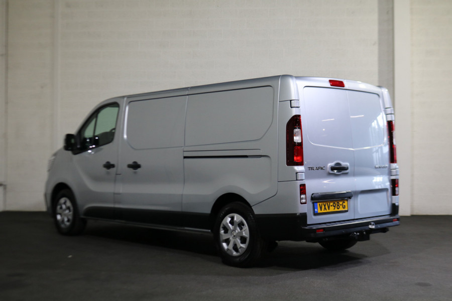 Renault Trafic 2.0 dCi 150pk L2 H1 Automaat Airco Navigatie Camera 2x Schuifdeur