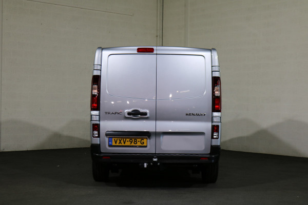 Renault Trafic 2.0 dCi 150pk L2 H1 Automaat Airco Navigatie Camera 2x Schuifdeur