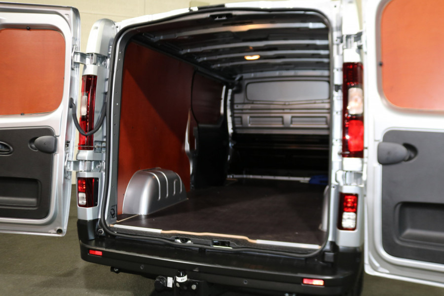 Renault Trafic 2.0 dCi 150pk L2 H1 Automaat Airco Navigatie Camera 2x Schuifdeur