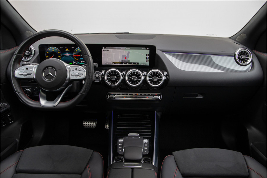 Mercedes-Benz GLA 250 e AMG Premium, Pano, Nightpack, Trekhaak, Hybrid 2022