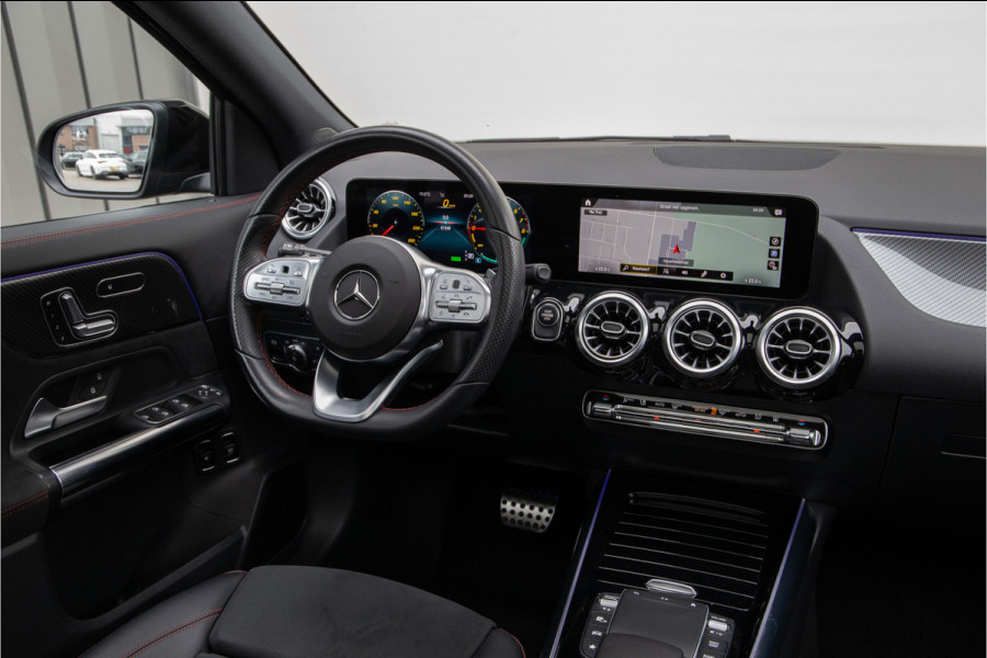 Mercedes-Benz GLA 250 e AMG Premium, Pano, Nightpack, Trekhaak, Hybrid 2022