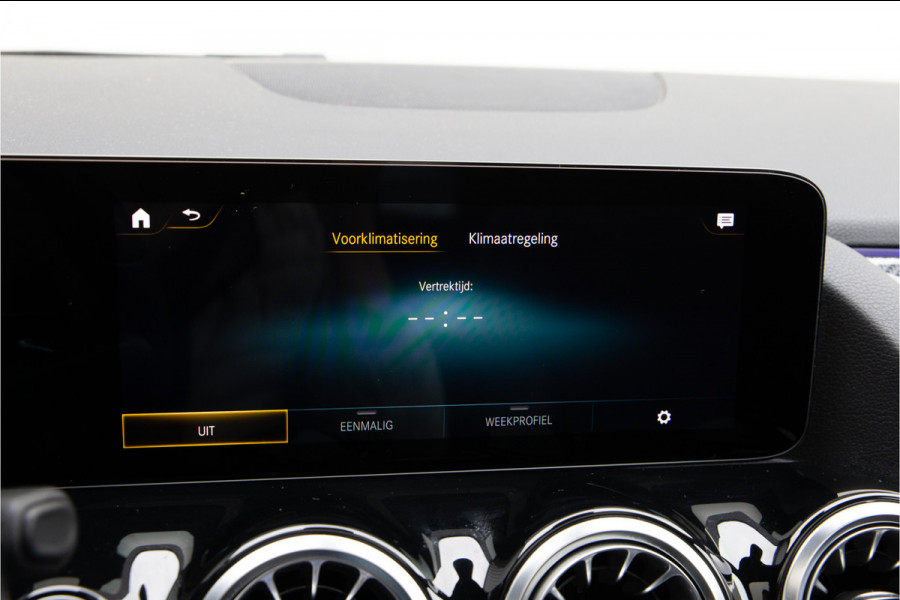 Mercedes-Benz GLA 250 e AMG Premium, Pano, Nightpack, Trekhaak, Hybrid 2022
