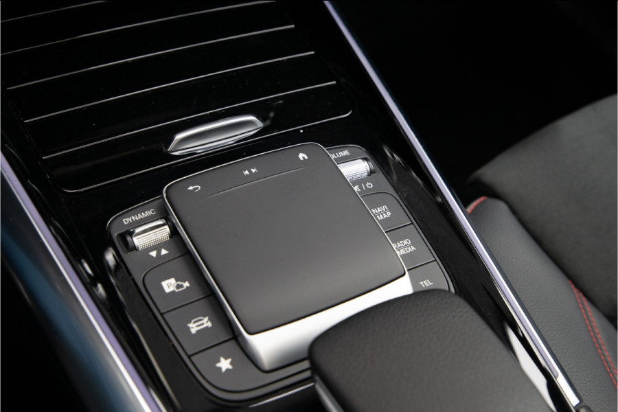 Mercedes-Benz GLA 250 e AMG Premium, Pano, Nightpack, Trekhaak, Hybrid 2022