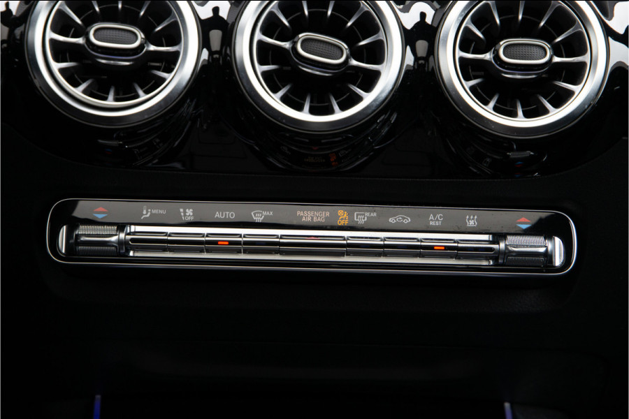 Mercedes-Benz GLA 250 e AMG Premium, Pano, Nightpack, Trekhaak, Hybrid 2022