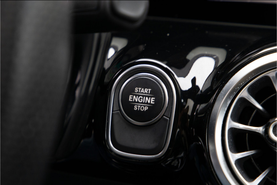 Mercedes-Benz GLA 250 e AMG Premium, Pano, Nightpack, Trekhaak, Hybrid 2022