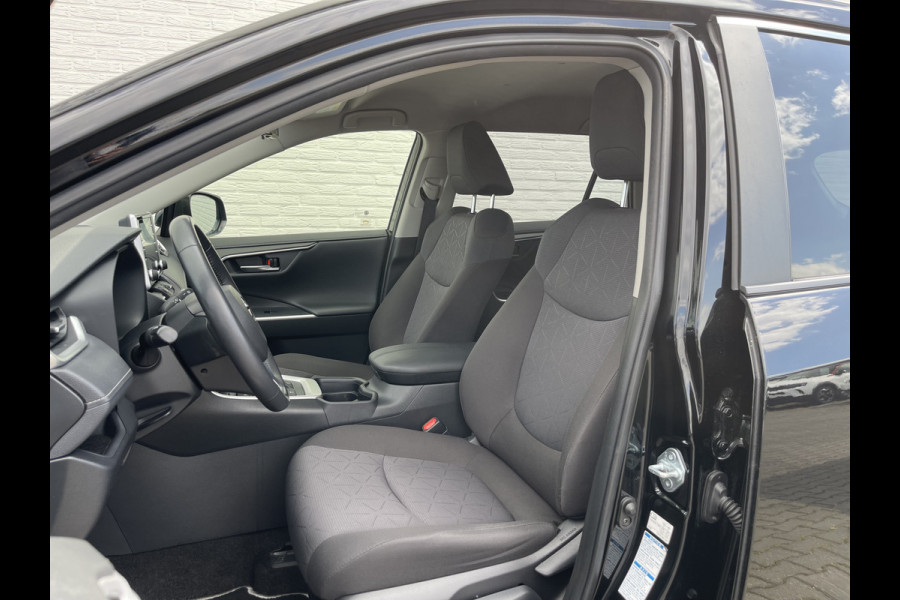 Toyota RAV4 2.5 Hybrid Team D | CarPlay | Camera | ACC | LED | DAB+ | 18 inch