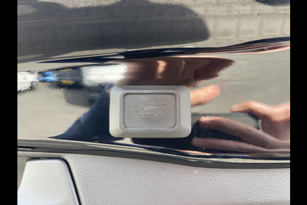 Toyota RAV4 2.5 Hybrid Team D | CarPlay | Camera | ACC | LED | DAB+ | 18 inch