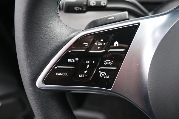 Mercedes-Benz V-Klasse 300 DC L3 Avantgarde AMG pakket, Geventileerde en verwarmde stoelen met memory Burmester, Alarm klasse 3