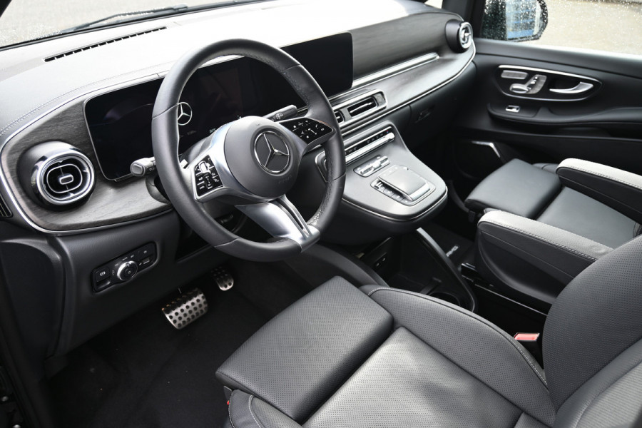 Mercedes-Benz V-Klasse 300 L3 Avantgarde AMG pakket, Geventileerde en verwarmde stoelen met memory Burmester, Alarm klasse 3