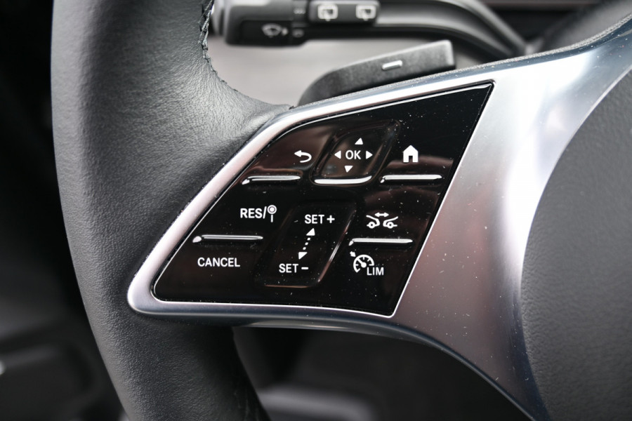 Mercedes-Benz V-Klasse 300 L3 Avantgarde AMG pakket, Geventileerde en verwarmde stoelen met memory Burmester, Alarm klasse 3