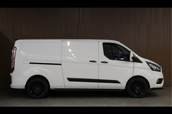 Ford Transit Custom 340 2.0 TDCI 190PK L2H1 | L+R Schuifdeur | Navigatie | Blind Spot | CarPlay | Camera | Standkachel | Trekhaak | 3-Zitter | Nieuwe APK | Onderhoudsbeurt
