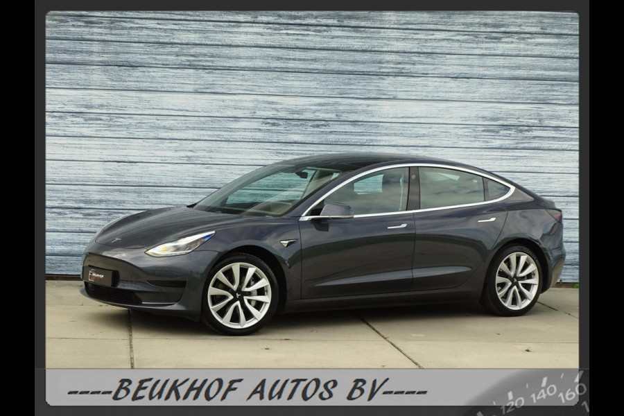 Tesla Model 3 Standard RWD Plus 60 kWh 19inch Pano Cam Leer