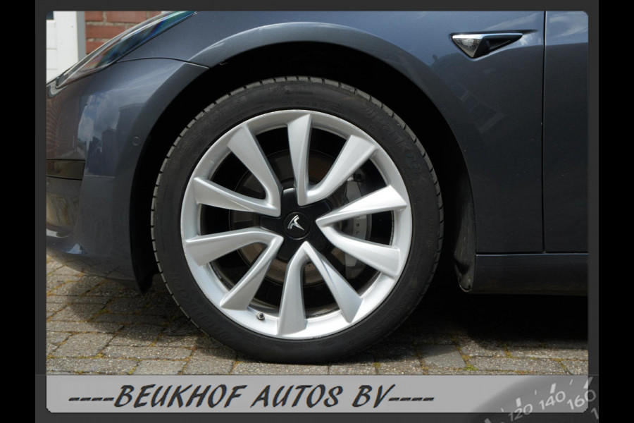 Tesla Model 3 Standard RWD Plus 60 kWh 19inch Pano Cam Leer