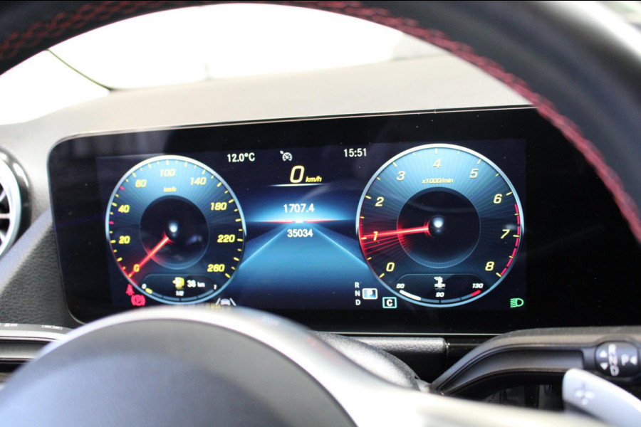 Mercedes-Benz GLA 200 AMG Line Panorama/Camera/Carplay Rijklaar incl Bovag garantie