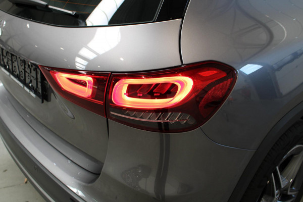 Mercedes-Benz GLA 200 AMG Line Panorama/Camera/Carplay Rijklaar incl Bovag garantie