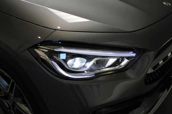 Mercedes-Benz GLA 200 AMG Line Panorama/Camera/Carplay Rijklaar incl Bovag garantie