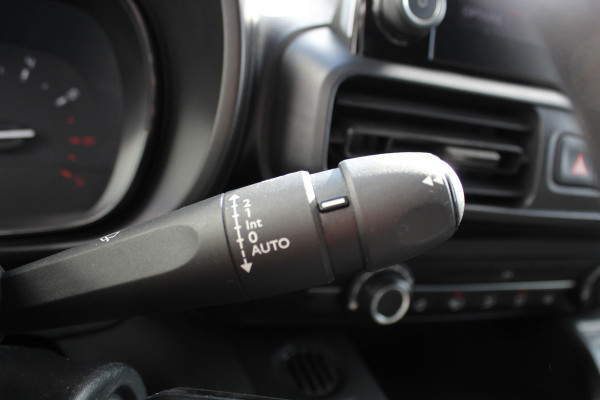 Citroën Berlingo 1.6 BlueHDI Club Cruise Control, Navigatie, Trekhaak, Airco, Stuurwielbediening, Elektronische Handrem