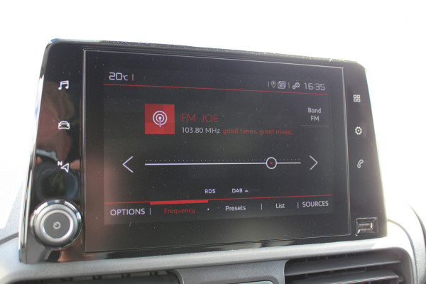 Citroën Berlingo 1.6 BlueHDI Club Cruise Control, Navigatie, Trekhaak, Airco, Stuurwielbediening, Elektronische Handrem