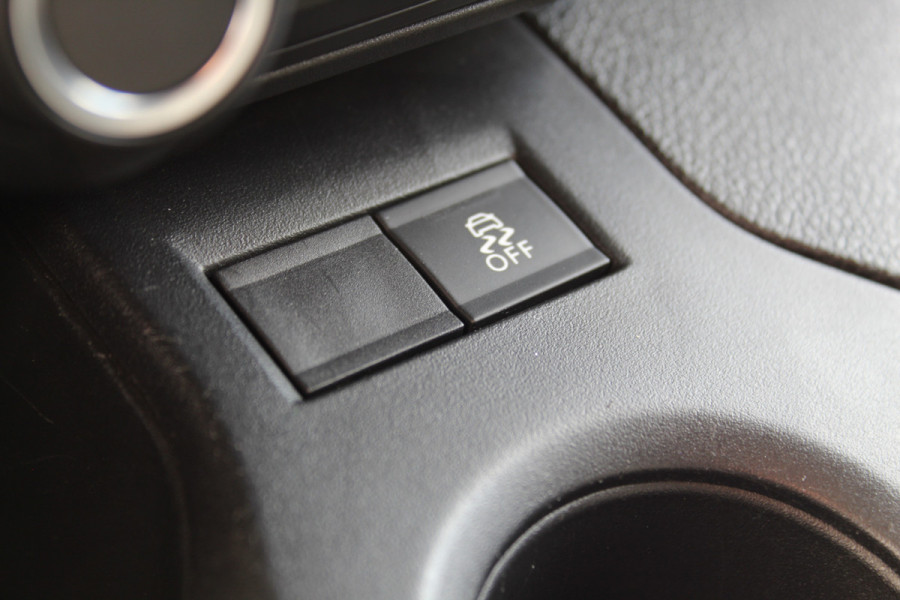Citroën Berlingo 1.6 BlueHDI Club Cruise Control, Navigatie, Trekhaak, Airco, Stuurwielbediening, Elektronische Handrem