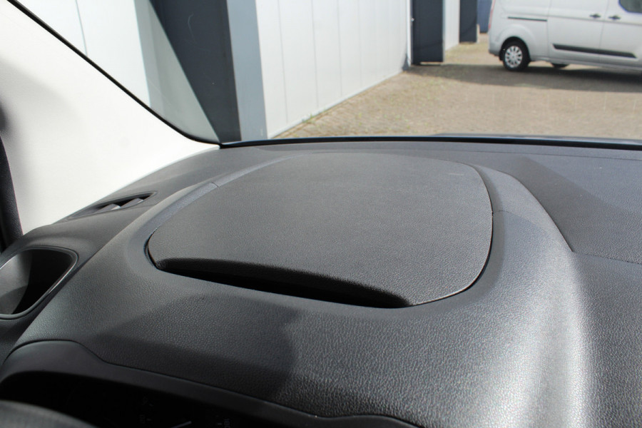 Citroën Berlingo 1.6 BlueHDI Club Cruise Control, Navigatie, Trekhaak, Airco, Stuurwielbediening, Elektronische Handrem