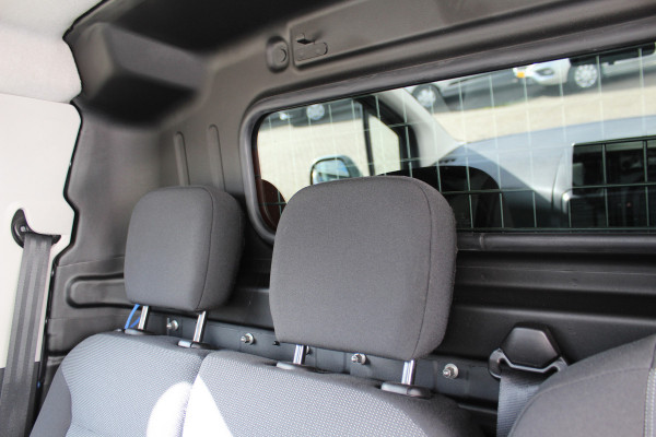Citroën Berlingo 1.6 BlueHDI Club Cruise Control, Navigatie, Trekhaak, Airco, Stuurwielbediening, Elektronische Handrem