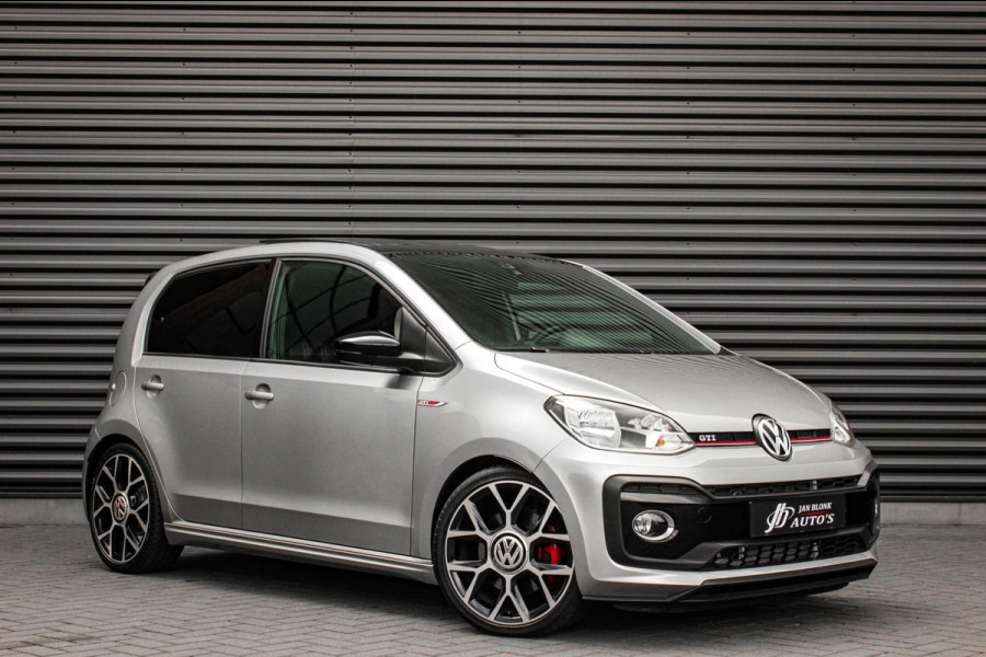 Volkswagen up! 1.0 TSI GTI PANO-DAK / VERLAAGD / 17'' WHEELS / BEATS / CAMERA / CLIMATE / STOELVERWARMING