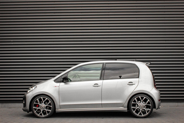 Volkswagen up! 1.0 TSI GTI PANO-DAK / VERLAAGD / 17'' WHEELS / BEATS / CAMERA / CLIMATE / STOELVERWARMING