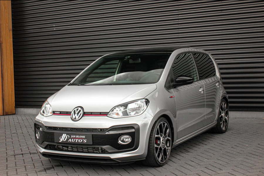 Volkswagen up! 1.0 TSI GTI PANO-DAK / VERLAAGD / 17'' WHEELS / BEATS / CAMERA / CLIMATE / STOELVERWARMING