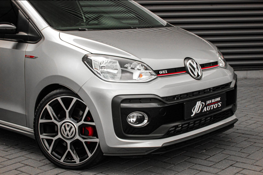 Volkswagen up! 1.0 TSI GTI PANO-DAK / VERLAAGD / 17'' WHEELS / BEATS / CAMERA / CLIMATE / STOELVERWARMING