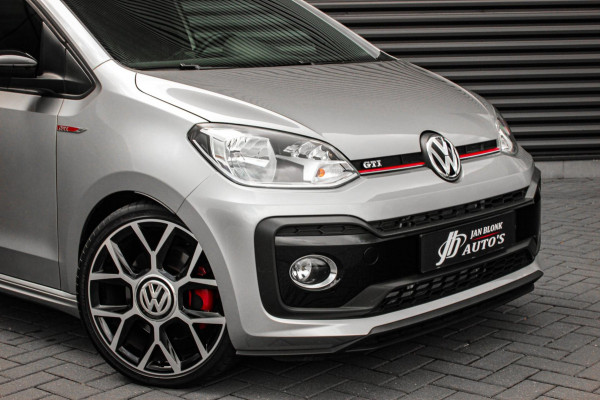 Volkswagen up! 1.0 TSI GTI PANO-DAK / VERLAAGD / 17'' WHEELS / BEATS / CAMERA / CLIMATE / STOELVERWARMING
