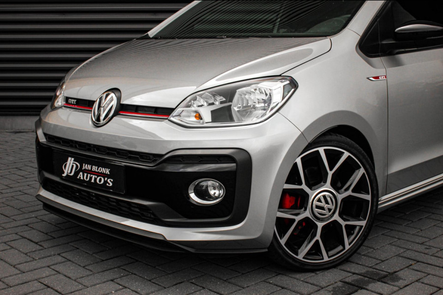 Volkswagen up! 1.0 TSI GTI PANO-DAK / VERLAAGD / 17'' WHEELS / BEATS / CAMERA / CLIMATE / STOELVERWARMING