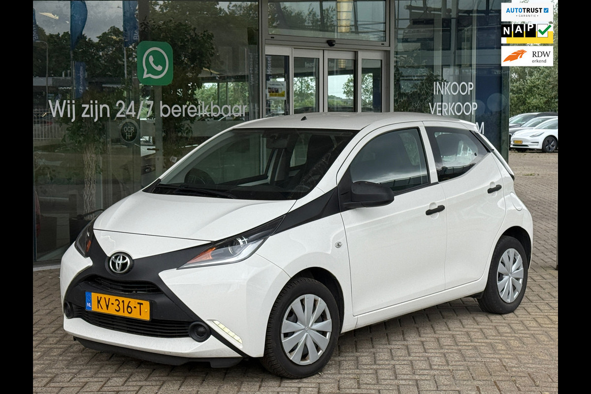 Toyota Aygo 1.0 VVT-i x-now Airco|USB|Elek Ramen