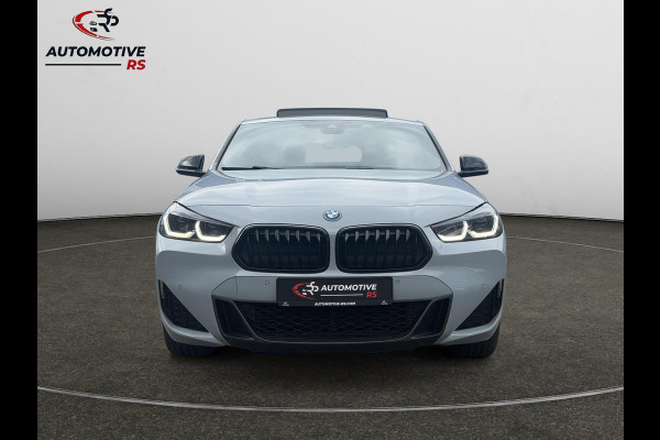 BMW X2 BMW X2 xDrive25e 220PK High Exec M-PAKKET |Nardo Grey|Black Edition Kuipstoelen |Pano|Plug-in Hybrid| Automaat| BTW Auto
