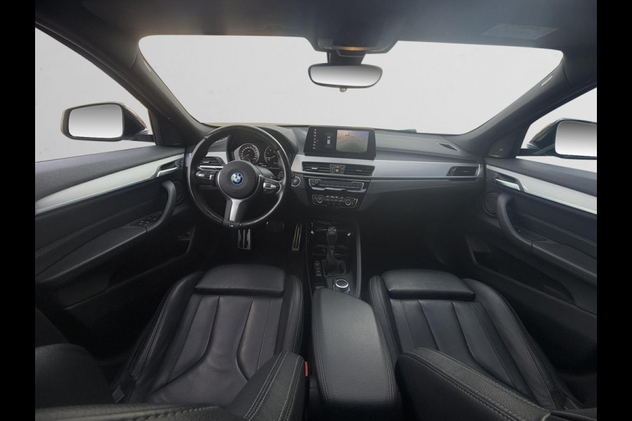 BMW X2 BMW X2 xDrive25e 220PK High Exec M-PAKKET |Nardo Grey|Black Edition Kuipstoelen |Pano|Plug-in Hybrid| Automaat| BTW Auto