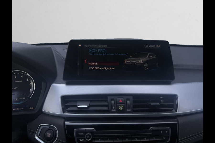 BMW X2 BMW X2 xDrive25e 220PK High Exec M-PAKKET |Nardo Grey|Black Edition Kuipstoelen |Pano|Plug-in Hybrid| Automaat| BTW Auto