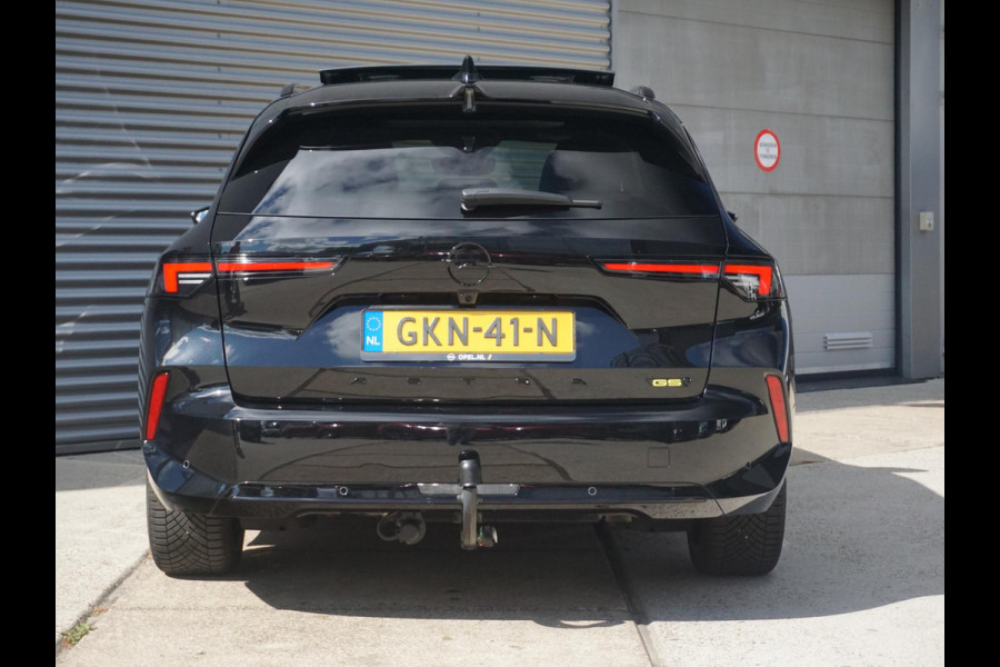 Opel Astra Sports Tourer 1.6 Turbo Plug In Hybrid GSe