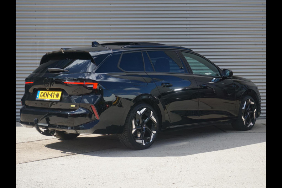 Opel Astra Sports Tourer 1.6 Turbo Plug In Hybrid GSe