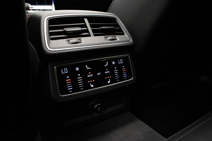 Audi RS6 Avant TFSI quattro |Pano|Dynamic|B&O|Keramisch|HUD|Memory|Ambient|