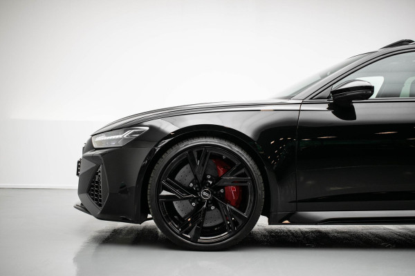 Audi RS6 Avant TFSI quattro |Pano|Dynamic|B&O|Keramisch|HUD|Memory|Ambient|