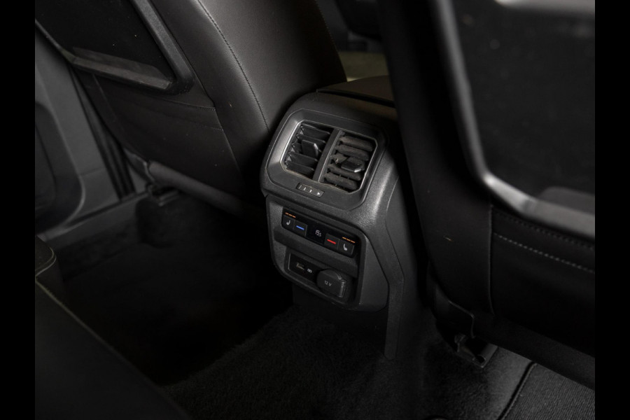 Volkswagen Tiguan 2.0 TSI 4Motion 2x R-line / 220pk / Leder / Pano / Led / Head-up / Virtual Cockpit / 360 camera