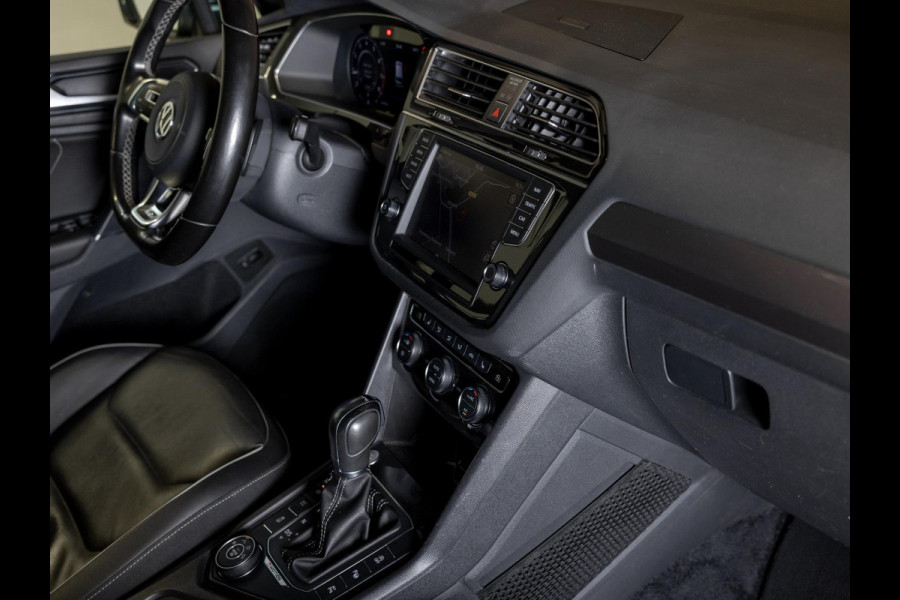 Volkswagen Tiguan 2.0 TSI 4Motion 2x R-line / 220pk / Leder / Pano / Led / Head-up / Virtual Cockpit / 360 camera