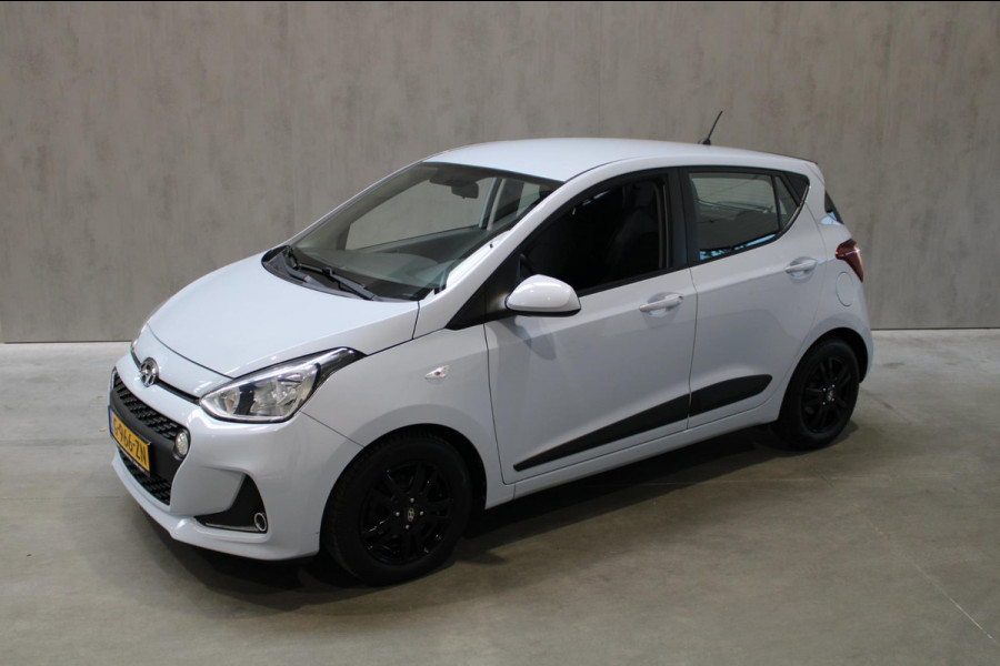 Hyundai i10 1.0i Comfort Cruise controle Lichtmetalen velgen (rijklaar incl 12 maanden bovag garantie)