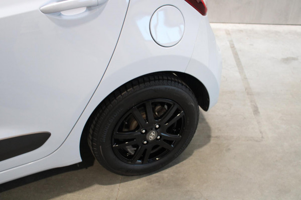 Hyundai i10 1.0i Comfort Cruise controle Lichtmetalen velgen (rijklaar incl 12 maanden bovag garantie)