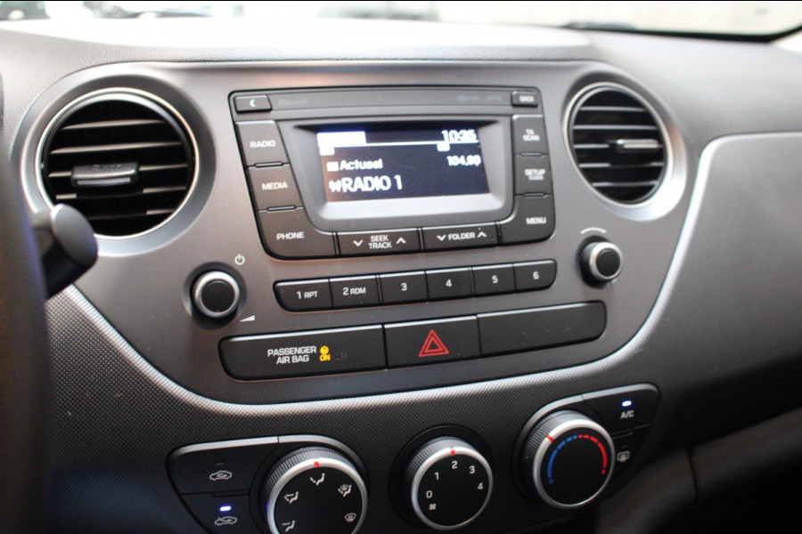 Hyundai i10 1.0i Comfort Cruise controle Lichtmetalen velgen (rijklaar incl 12 maanden bovag garantie)