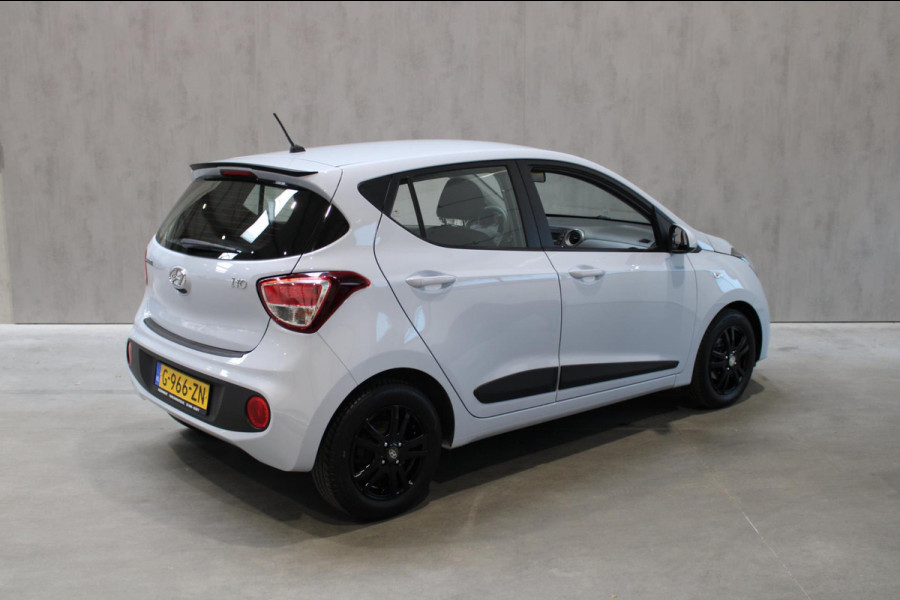Hyundai i10 1.0i Comfort Cruise controle Lichtmetalen velgen (rijklaar incl 12 maanden bovag garantie)