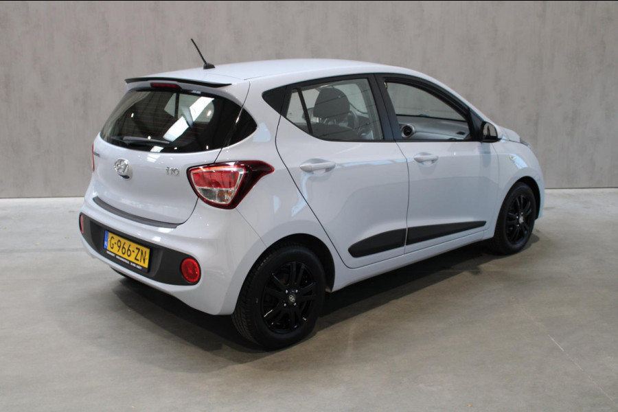 Hyundai i10 1.0i Comfort Cruise controle Lichtmetalen velgen (rijklaar incl 12 maanden bovag garantie)