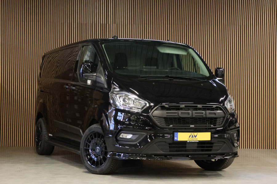 Ford Transit Custom 300 2.0 TDCI L2H1 Raptor Edition | 6.500 KM | BPM VRIJ | CarPlay | Lane Assist | DAB | Cruise control | PDC V+A | 3-Zitter || Betimmering | Nieuwe APK | Fabrieksgarantie