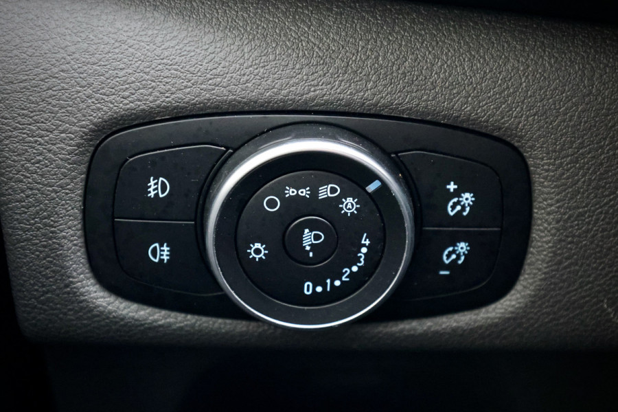 Ford Transit Custom 300 2.0 TDCI L2H1 Raptor Edition | 6.500 KM | BPM VRIJ | CarPlay | Lane Assist | DAB | Cruise control | PDC V+A | 3-Zitter || Betimmering | Nieuwe APK | Fabrieksgarantie