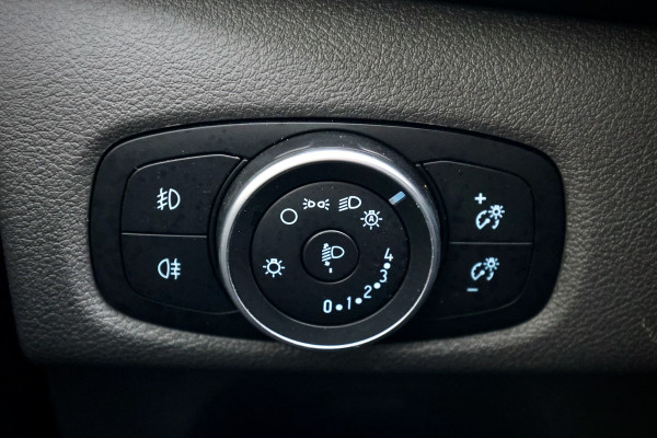 Ford Transit Custom 300 2.0 TDCI L2H1 Raptor Edition | 6.500 KM | BPM VRIJ | CarPlay | Lane Assist | DAB | Cruise control | PDC V+A | 3-Zitter || Betimmering | Nieuwe APK | Fabrieksgarantie